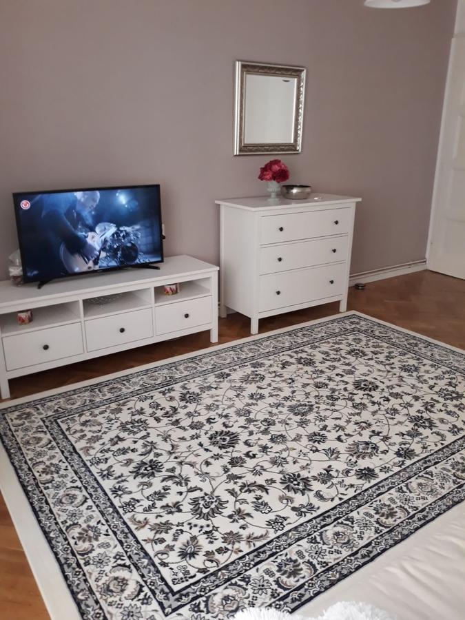 Apartment Bianco Central Sibiu Ngoại thất bức ảnh